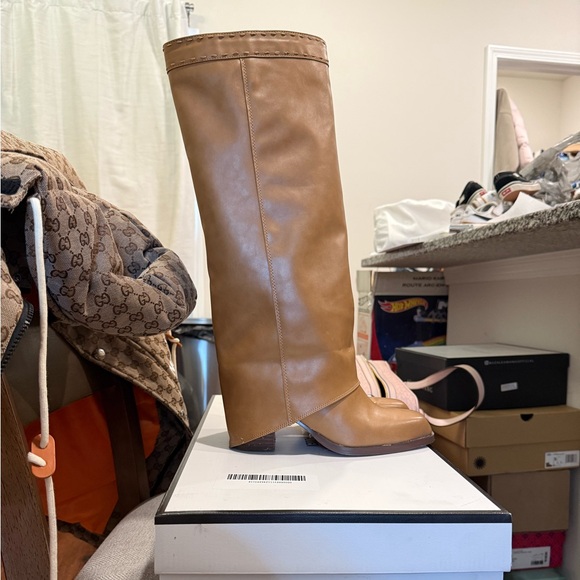 Steve Madden Shoes - Steve Madden Kiandra Tan Over the Knee Boots